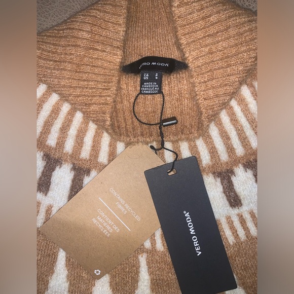 Vero Moda Simone High Neck Nordic Sweater Blouse Brown Birch NWT - Women’s Small - Picture 3 of 3